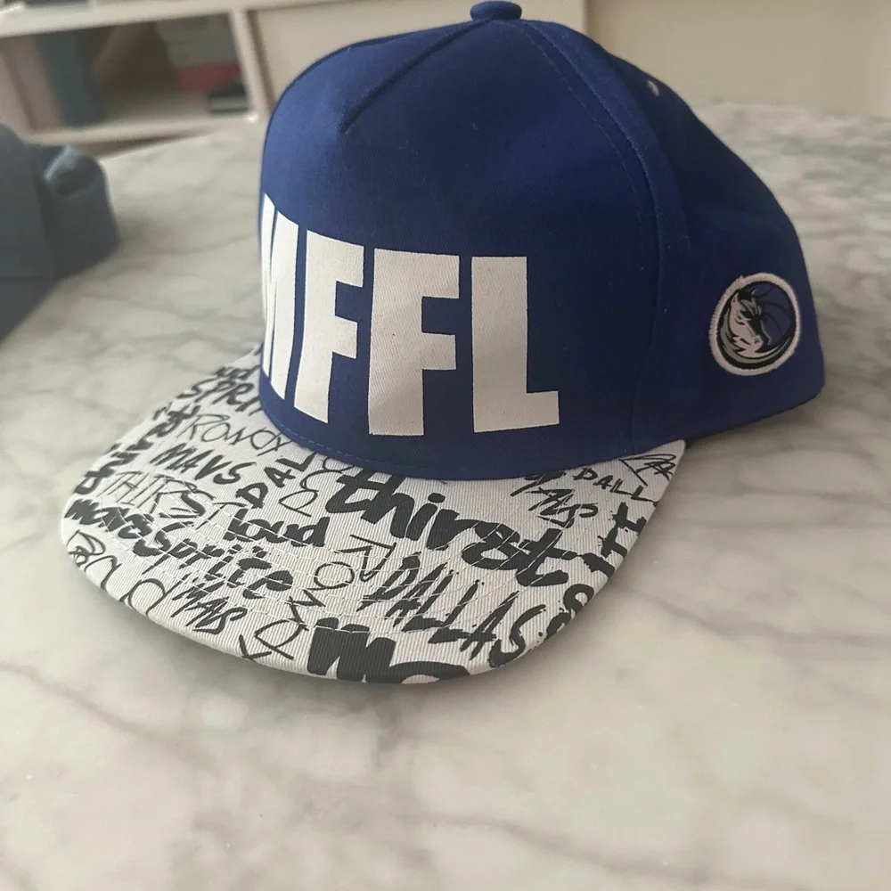 Dallas Mavericks MFFL Hat - Picture 2 of 5
